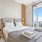 Sunset Premium 4 *